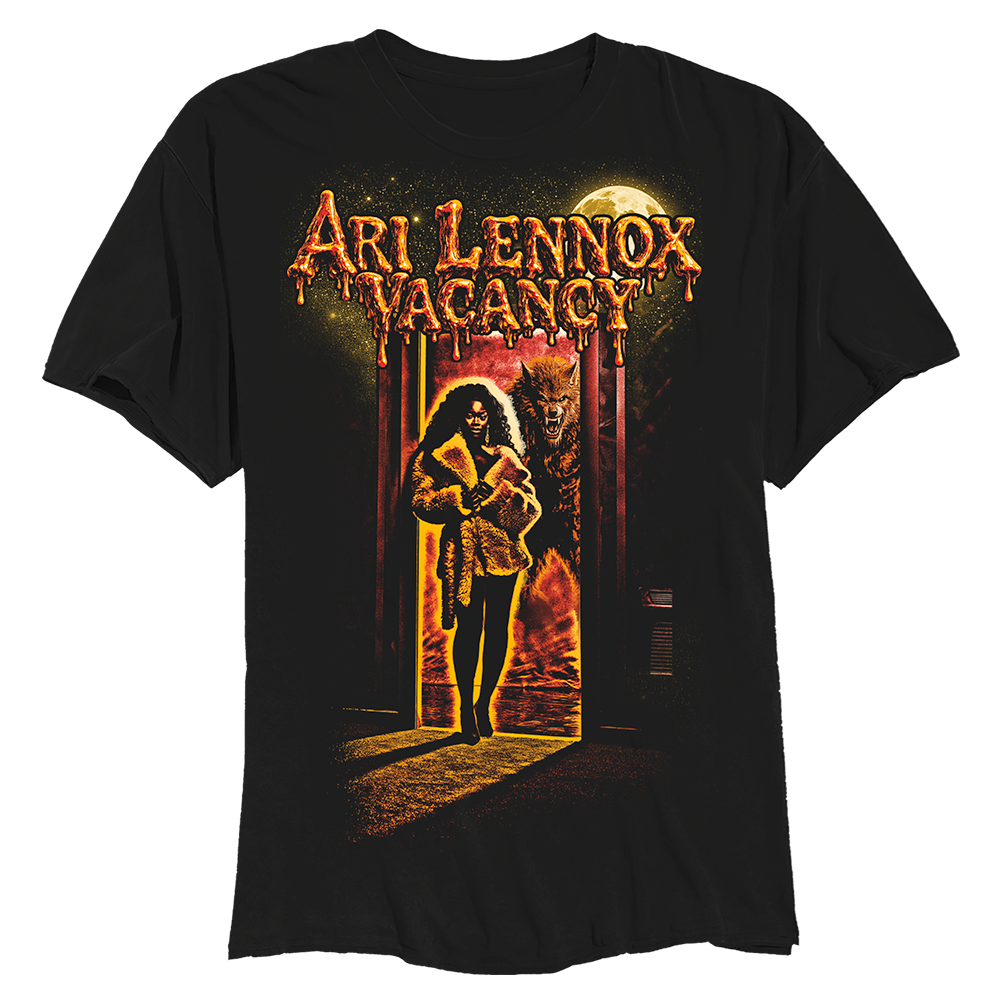ARI LENNOX SPOOKY T-SHIRT